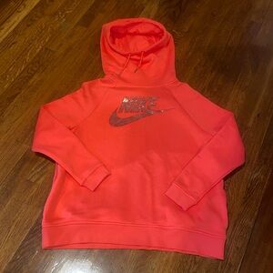 NWOT Women’s Nike Fleece Hoodie